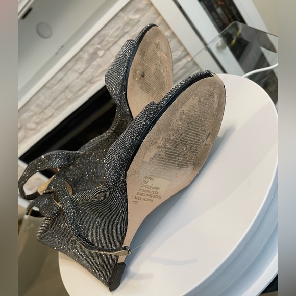 Gray Shimmery Wedges - Picture 3 of 3